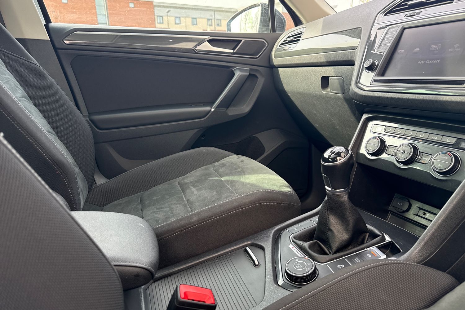 Used Volkswagen Tiguan 2016 for sale - 77973422: Photo 36