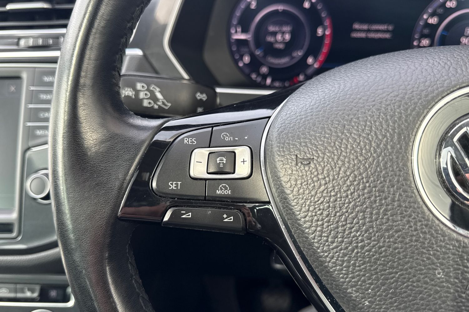 Used Volkswagen Tiguan 2016 for sale - 77973422: Photo 52