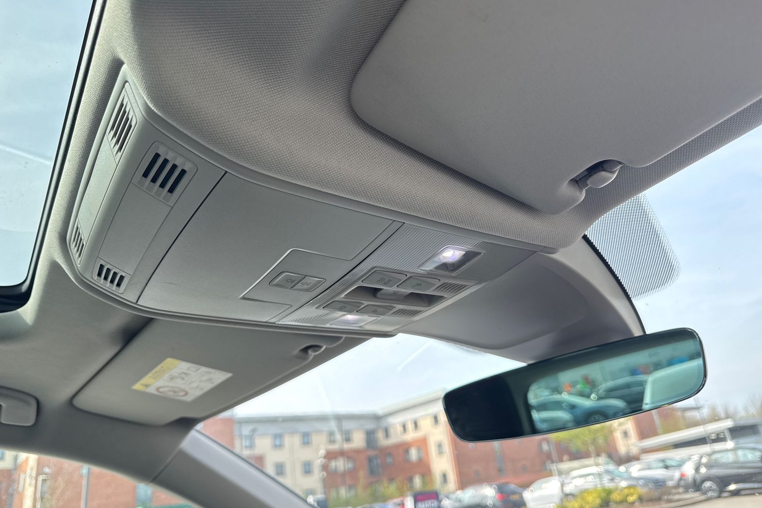 Used Volkswagen Tiguan 2016 for sale - 77973422: Photo 59