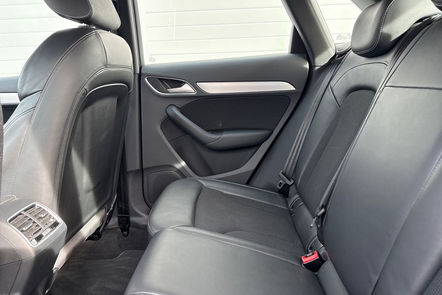 Used Audi Q3 2017 for sale - 77589445: Photo 32