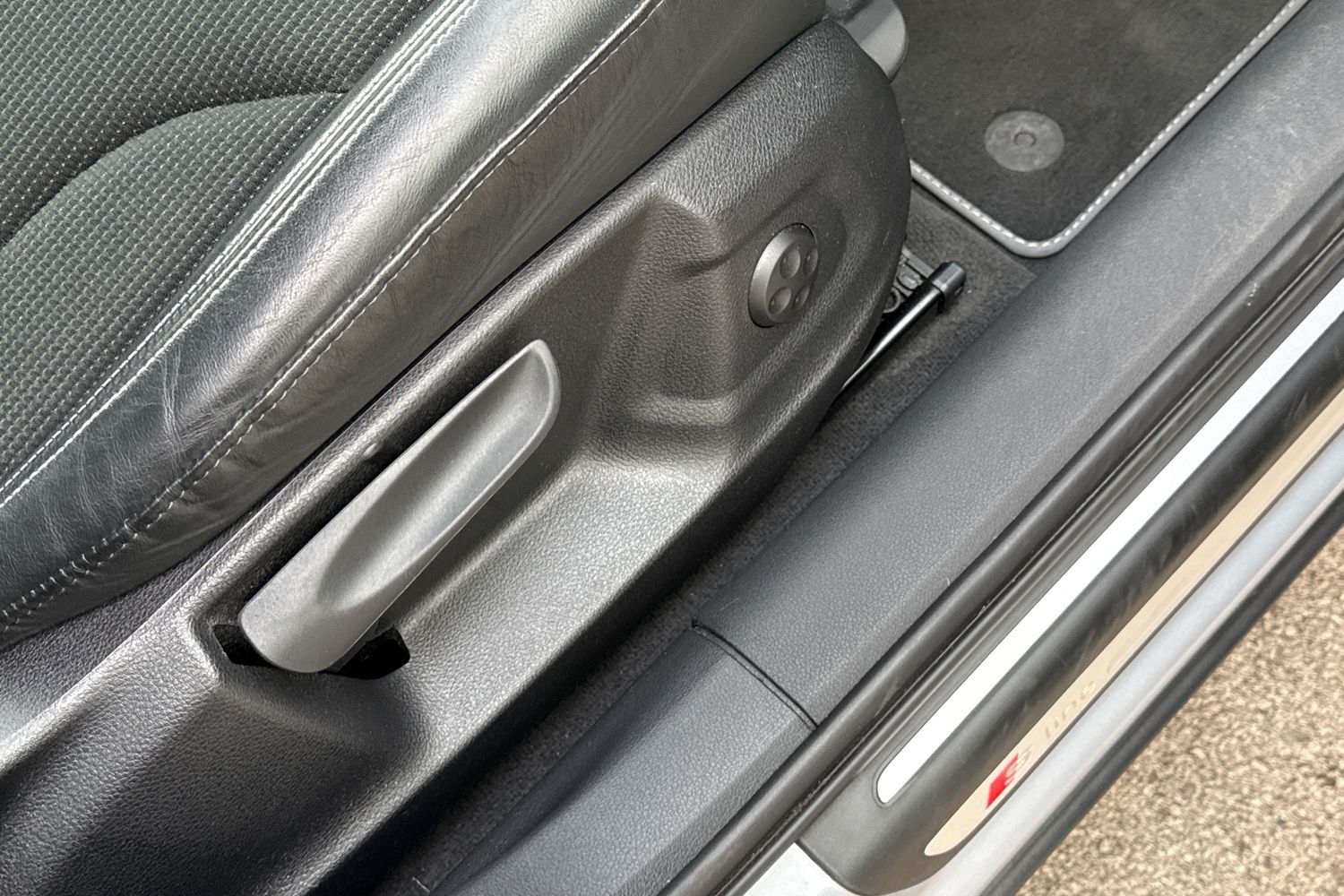 Used Audi Q3 2017 for sale - 77589445: Photo 37