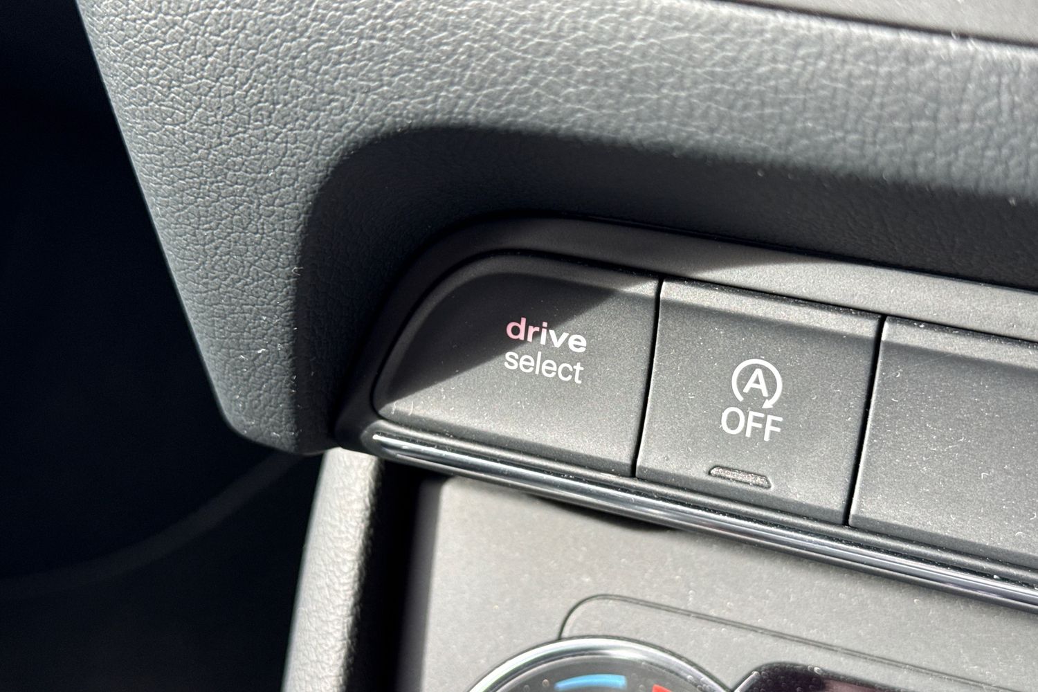 Used Audi Q3 2017 for sale - 77589445: Photo 49