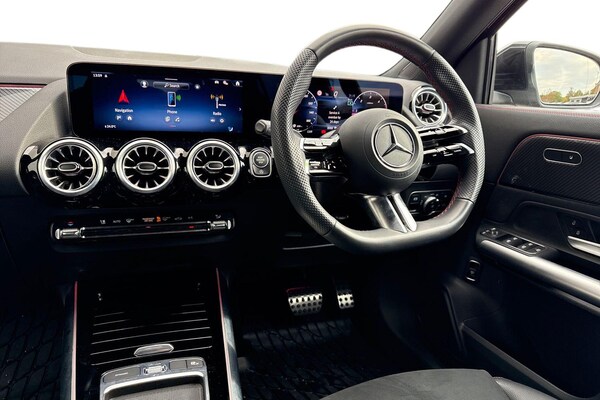 Used Mercedes-Benz GLA 2024 for sale - 76148919: Photo 18