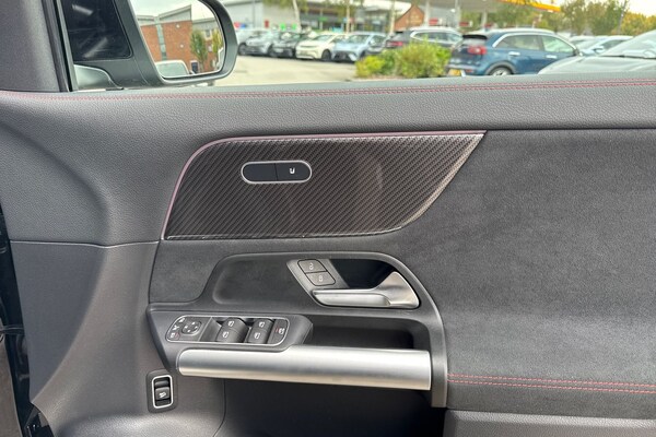 Used Mercedes-Benz GLA 2024 for sale - 76148919: Photo 21