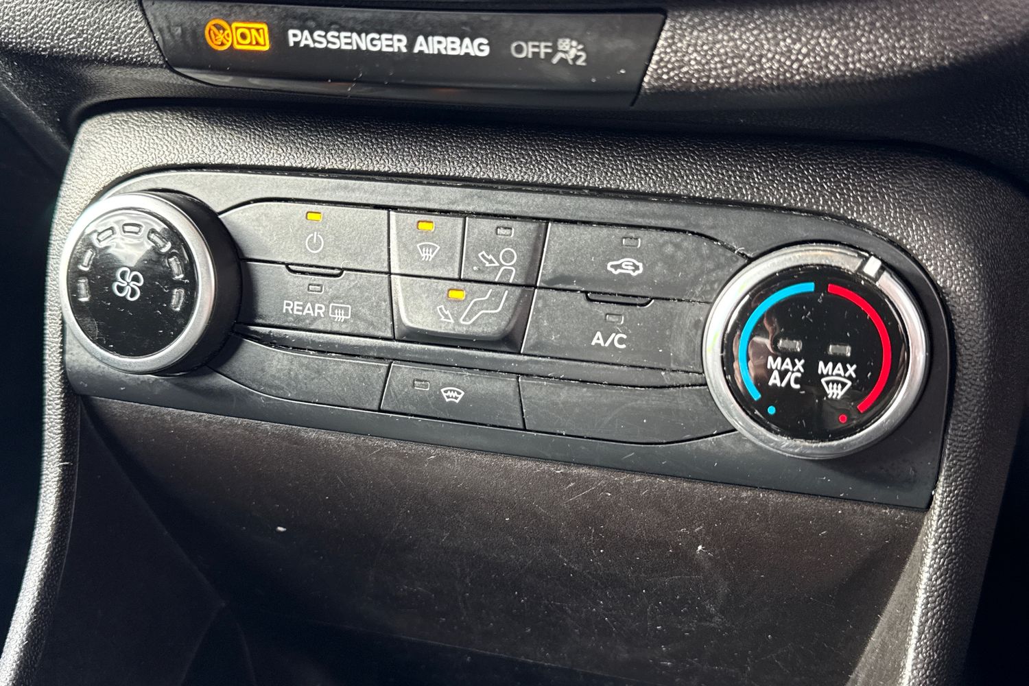 Used Ford Fiesta 2017 for sale - 76401682: Photo 22