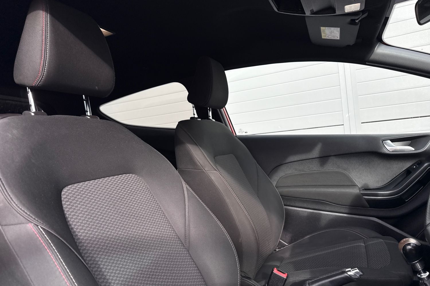 Used Ford Fiesta 2017 for sale - 76401682: Photo 24