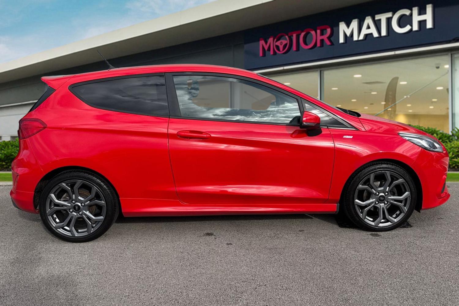 Used Ford Fiesta 2017 for sale - 76401682: Photo 3