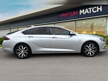 Used Vauxhall Insignia 2017 for sale - 75655344: Photo