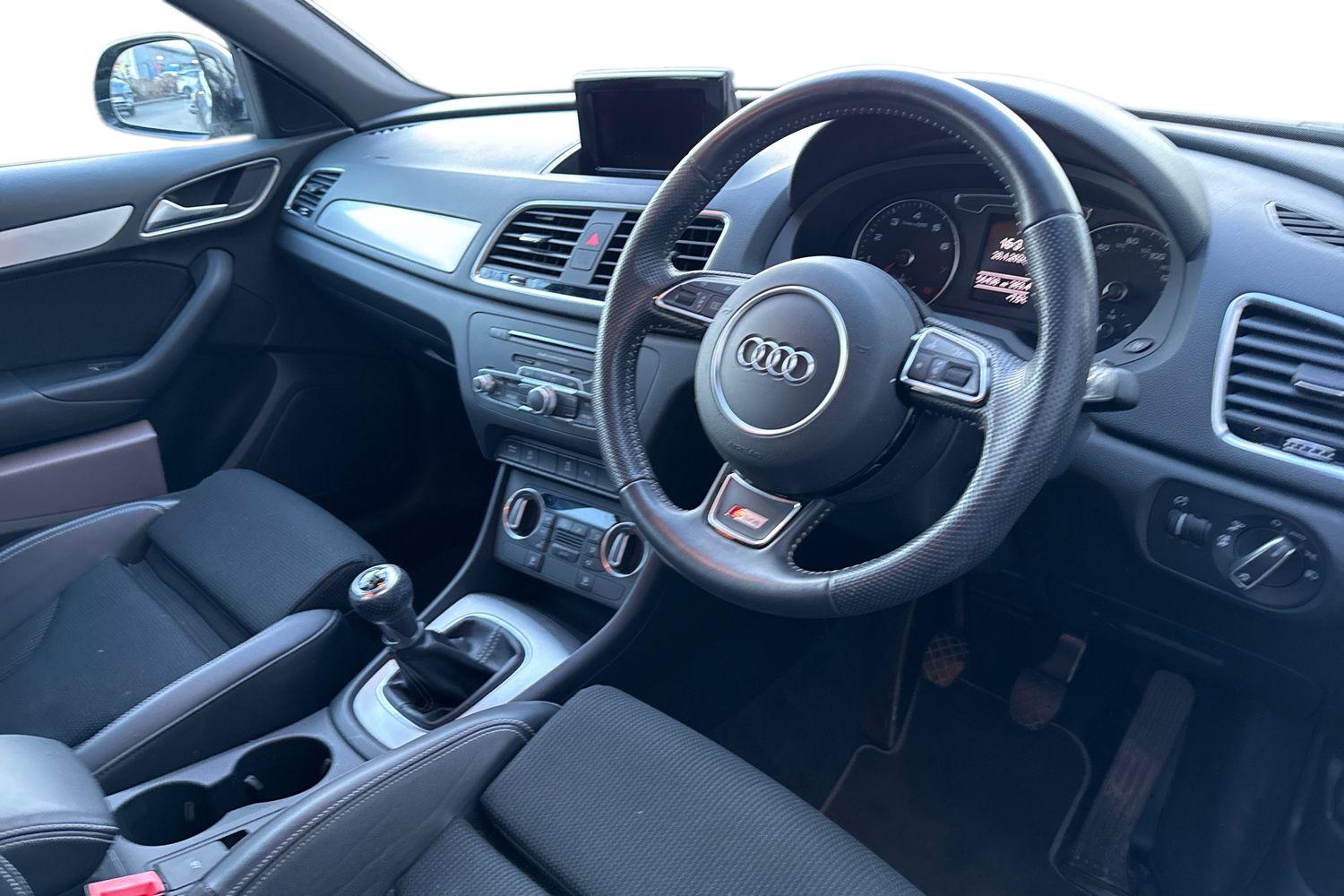 Used Audi Q3 2018 for sale - 77368523: Photo 13