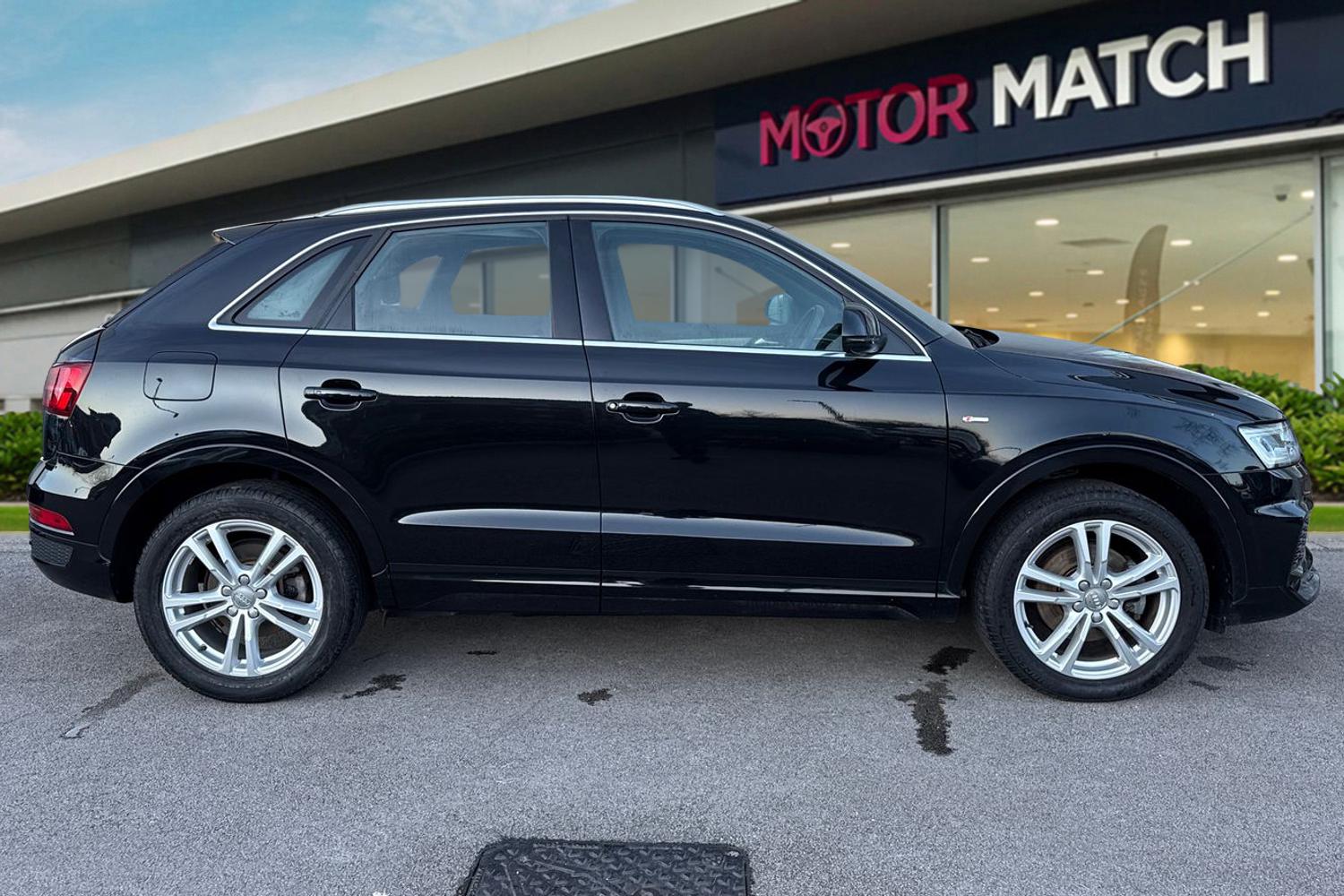 Used Audi Q3 2018 for sale - 77368523: Photo 3