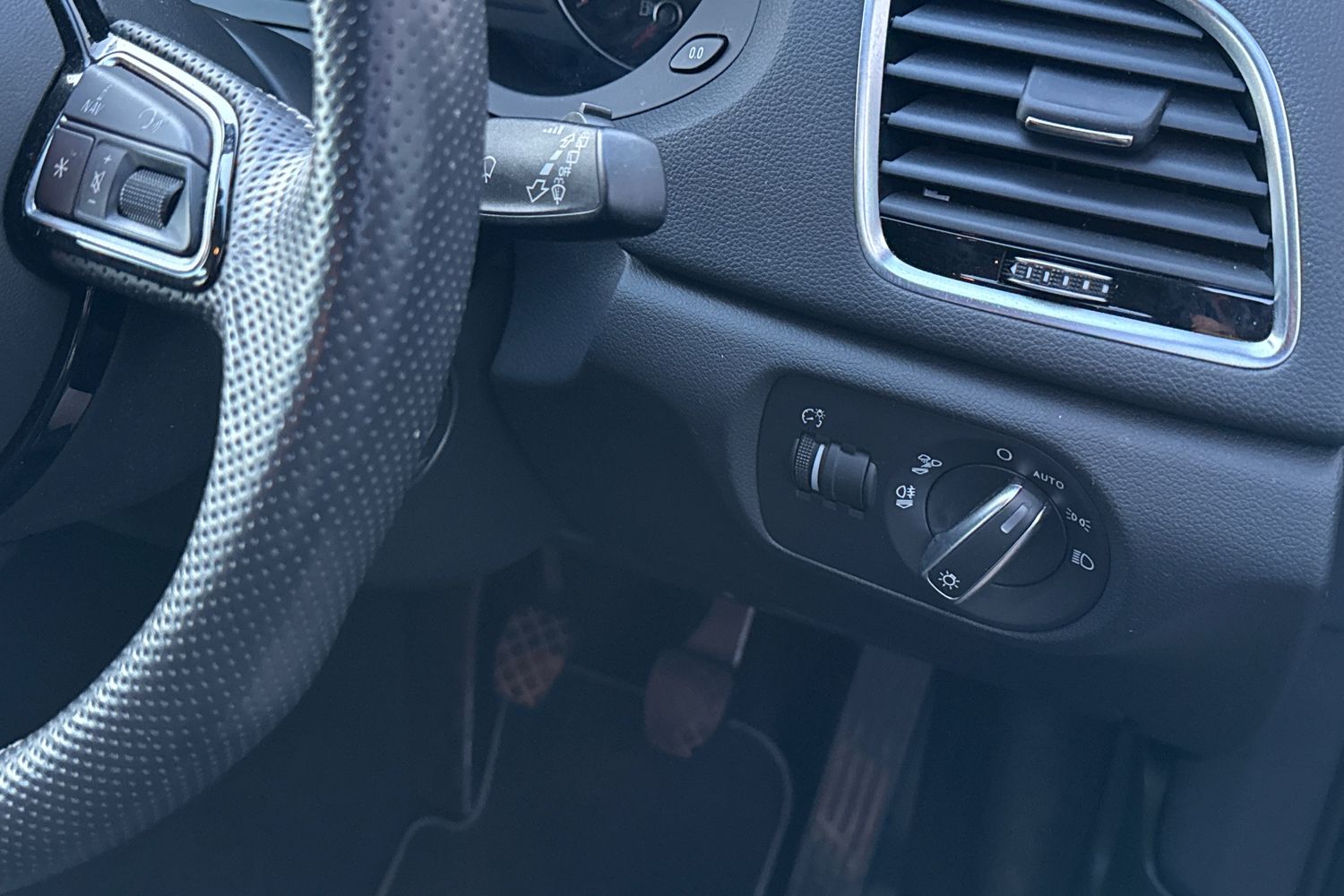 Used Audi Q3 2018 for sale - 77368523: Photo 34