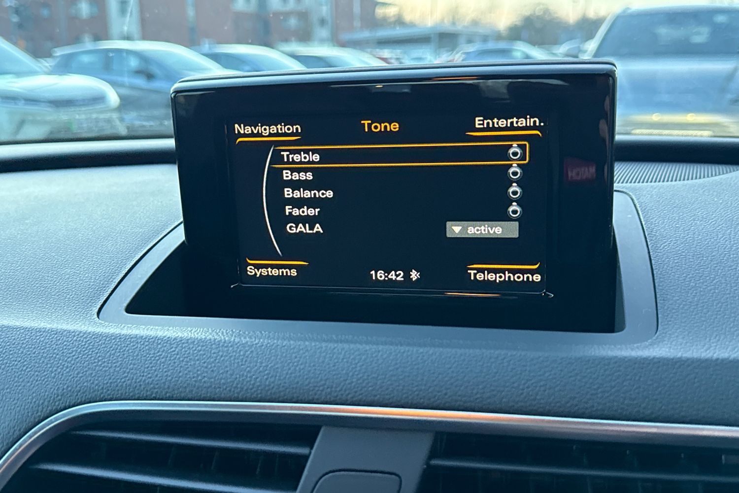 Used Audi Q3 2018 for sale - 77368523: Photo 45