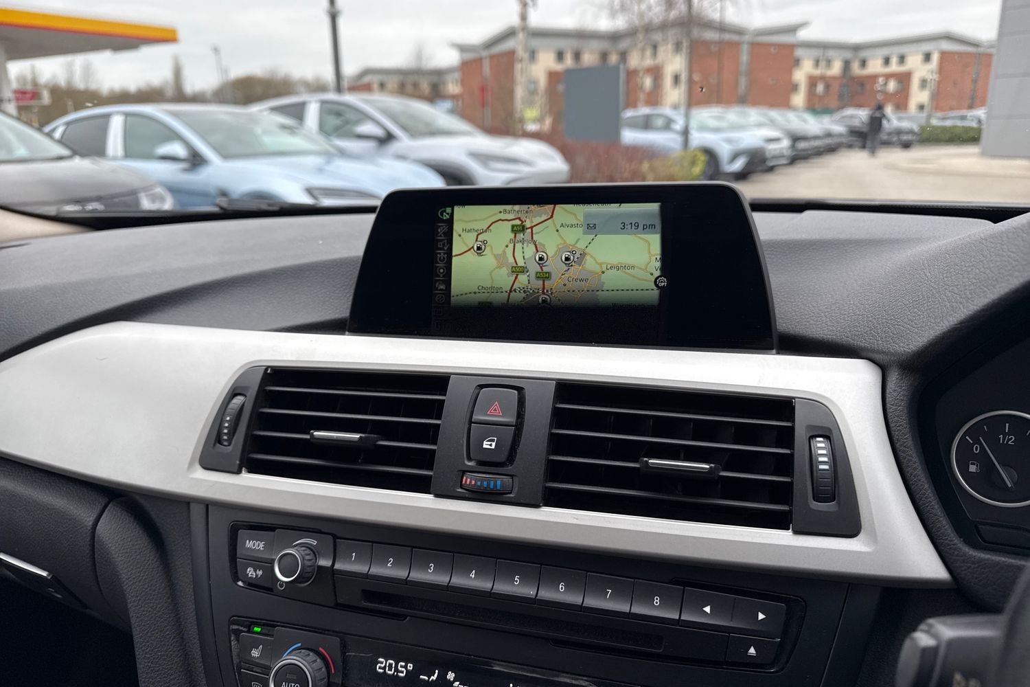 Used BMW 4 Series 2017 for sale - 77675108: Photo 17