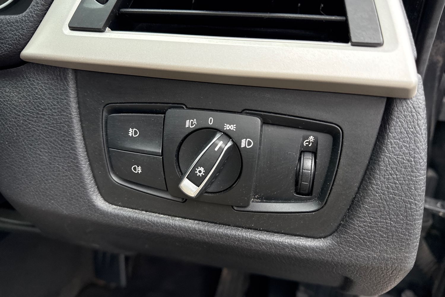 Used BMW 4 Series 2017 for sale - 77675108: Photo 31