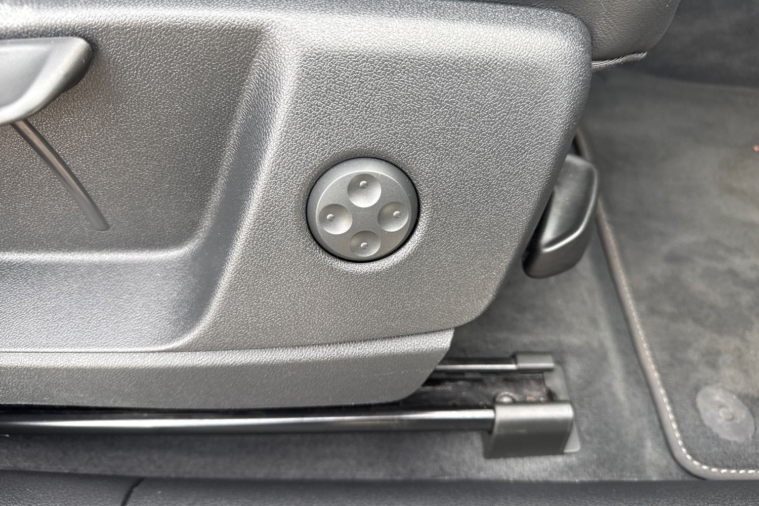 Used Audi Q5 2020 for sale - 76429207: Photo 33