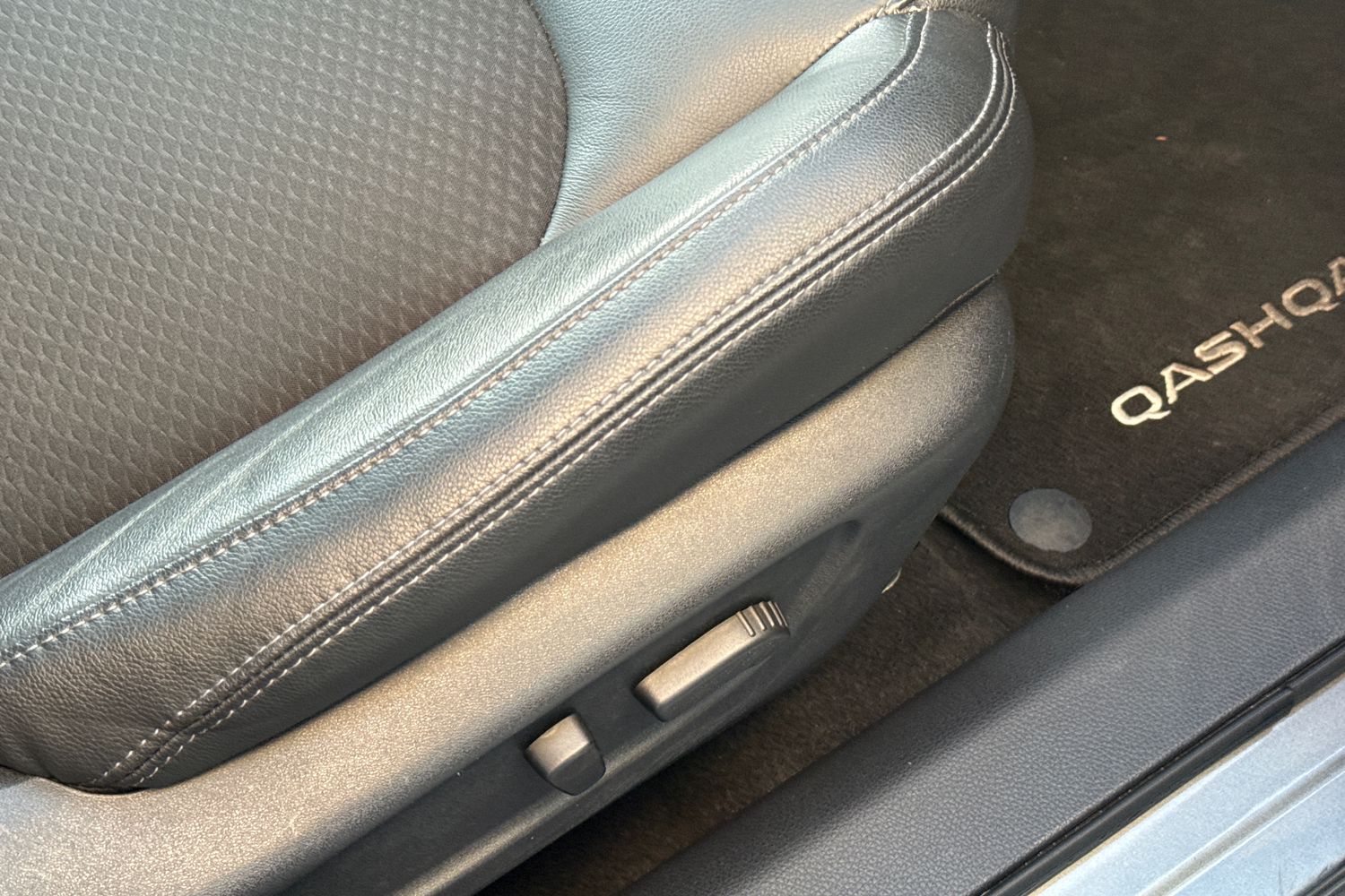 Used Nissan Qashqai 2017 for sale - 76617093: Photo 39