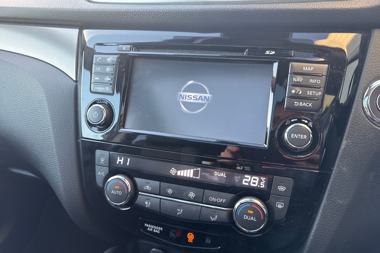 Used Nissan Qashqai 2017 for sale - 76617093: Photo 42