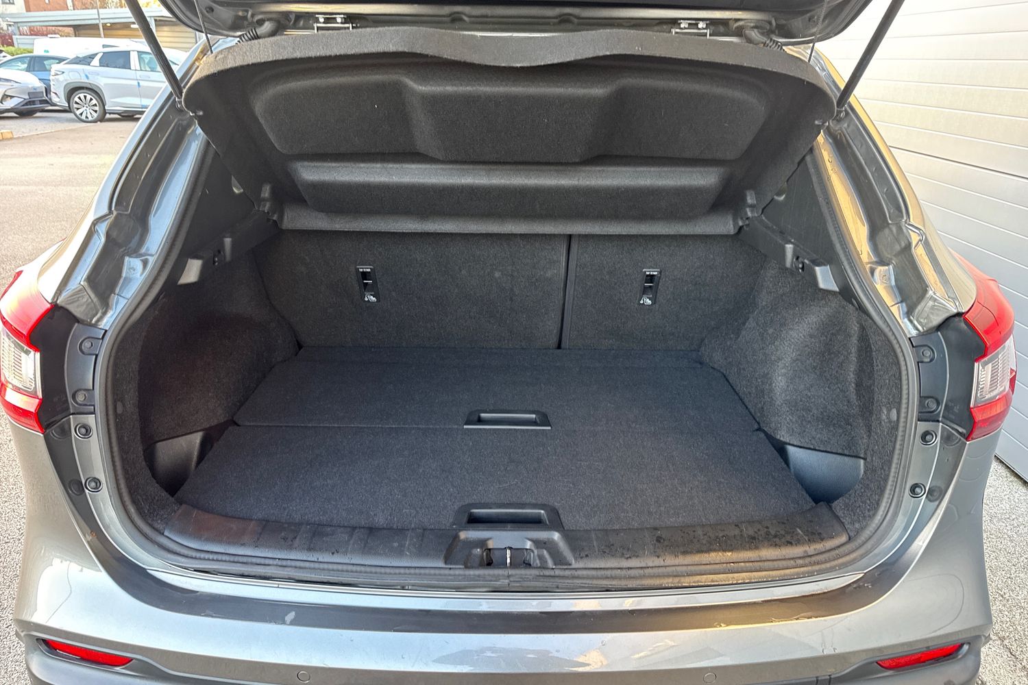 Used Nissan Qashqai 2017 for sale - 76617093: Photo 7