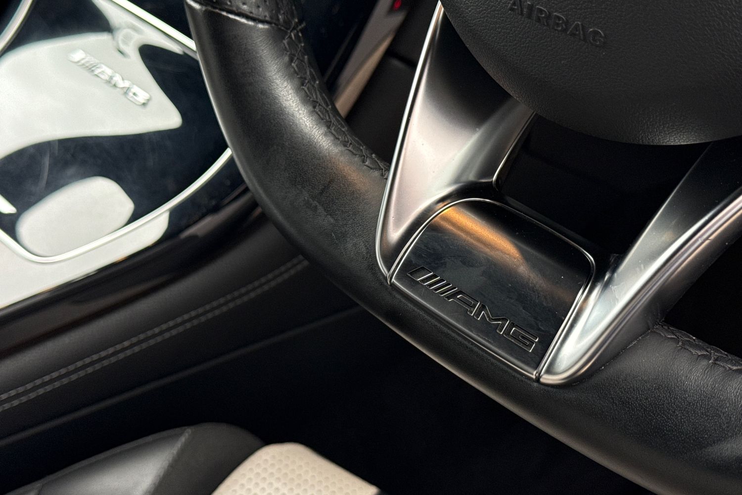 Used Mercedes-Benz GLC 2019 for sale - 77515126: Photo 40