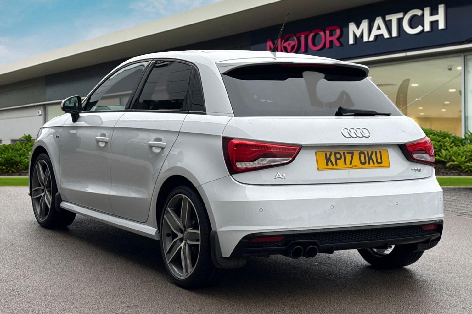 Used Audi A1 2017 for sale - 78079090: Photo 2