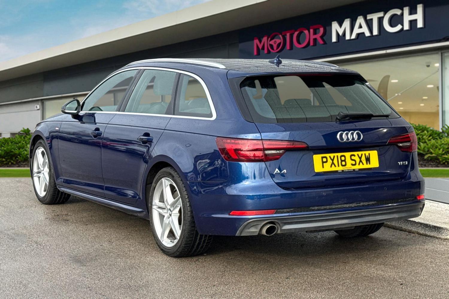 Used Audi A4 2018 for sale - 77463121: Photo 2