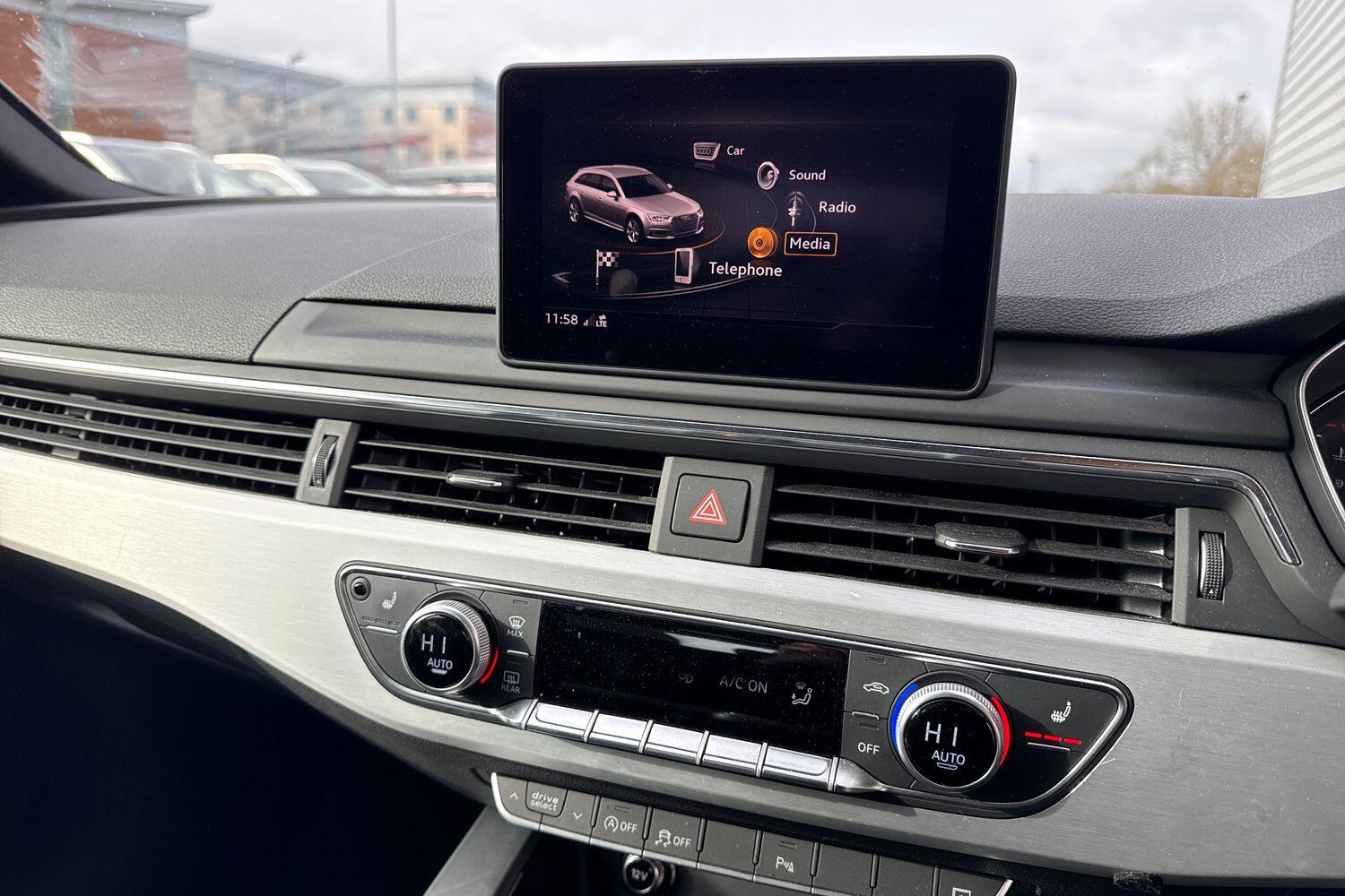 Used Audi A4 2018 for sale - 77463121: Photo 43