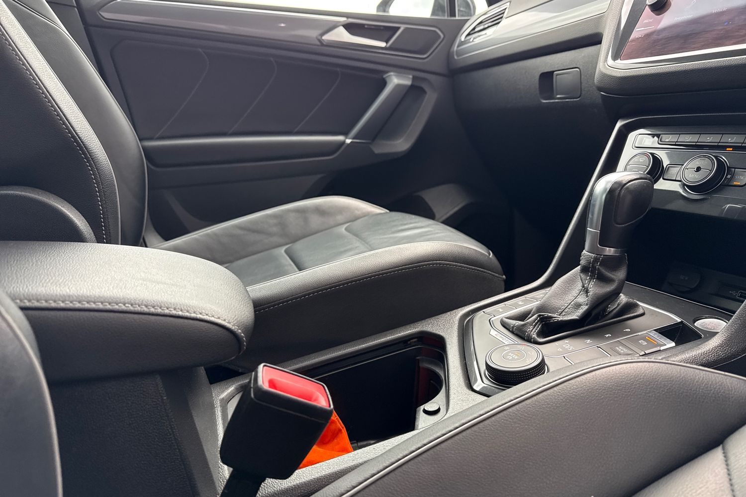 Used Volkswagen Tiguan 2018 for sale - 78016321: Photo 43