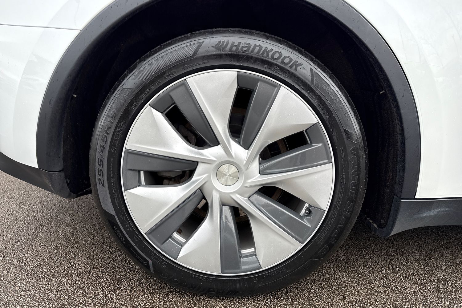 Used Tesla Model Y 2023 for sale - 77989753: Photo 10