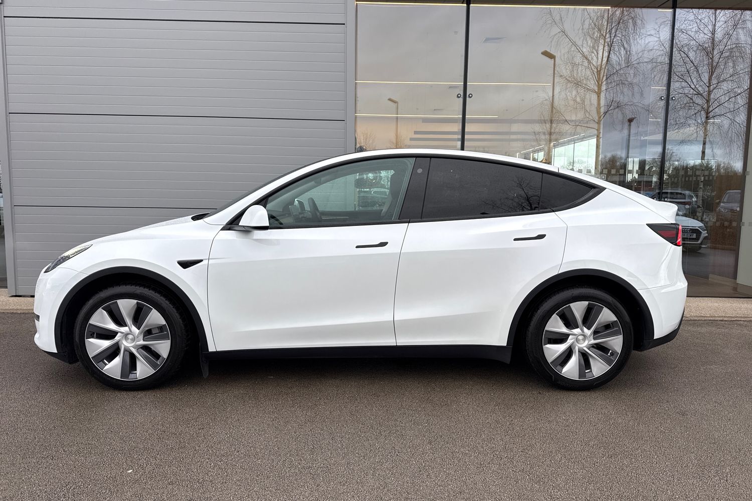 Used Tesla Model Y 2023 for sale - 77989753: Photo 32