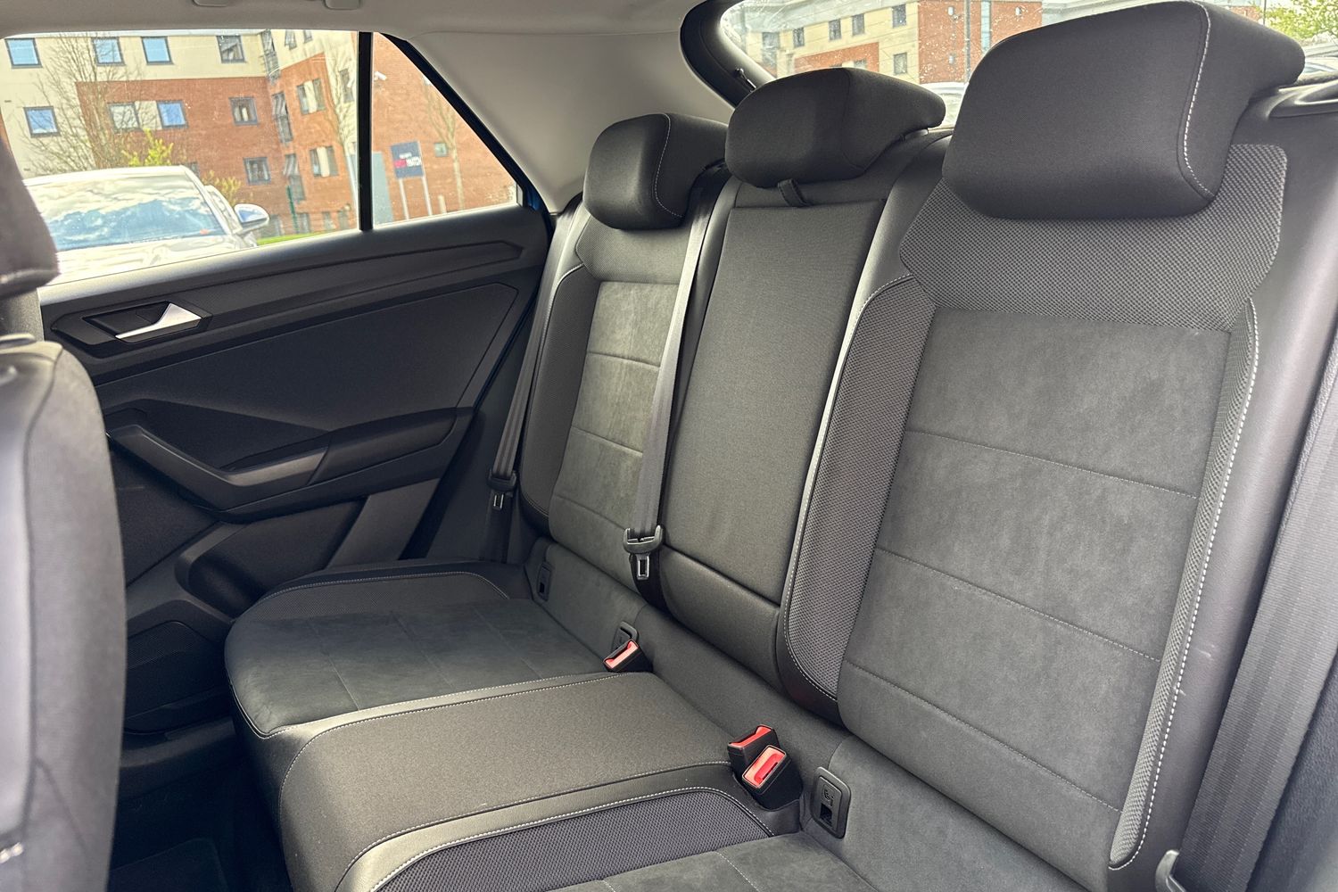 Used Volkswagen T-Roc 2023 for sale - 78097790: Photo 19