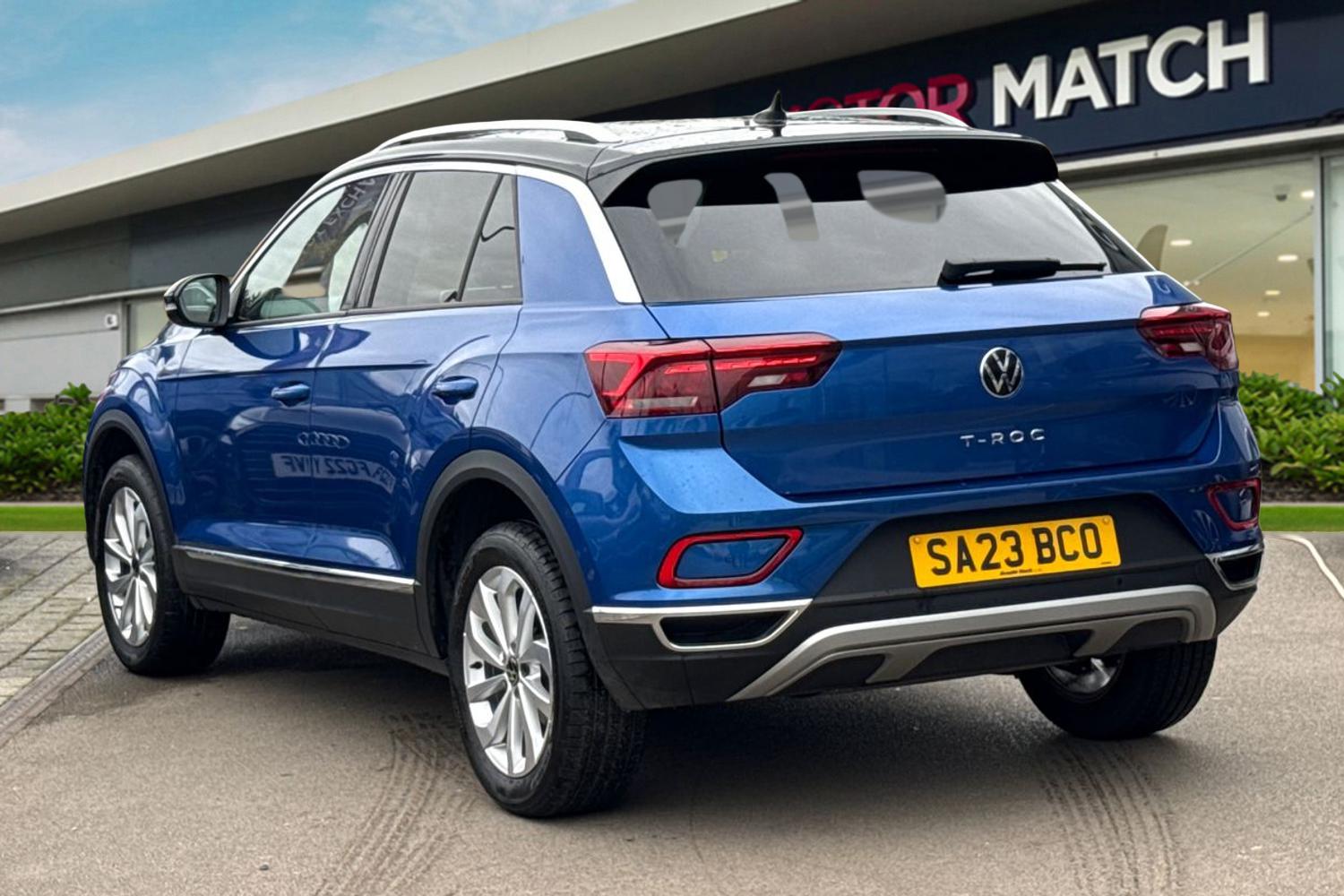 Used Volkswagen T-Roc 2023 for sale - 78097790: Photo 2