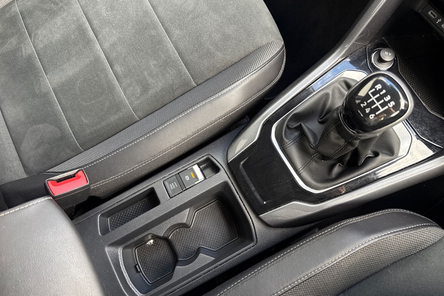 Used Volkswagen T-Roc 2023 for sale - 78097790: Photo 23