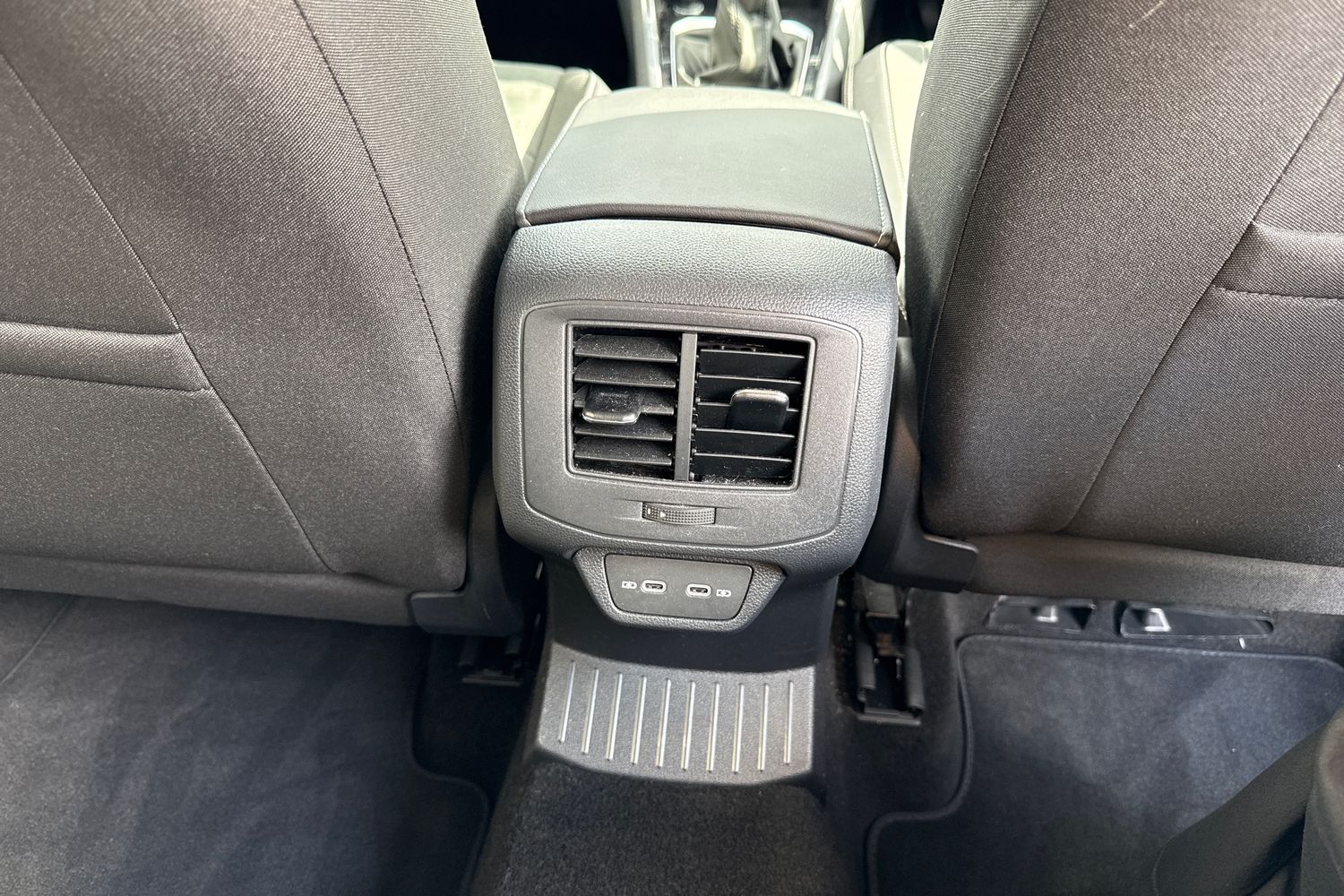 Used Volkswagen T-Roc 2023 for sale - 78097790: Photo 26