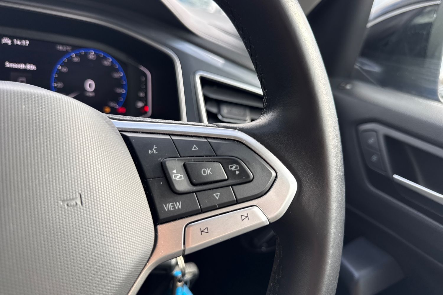 Used Volkswagen T-Roc 2023 for sale - 78097790: Photo 33