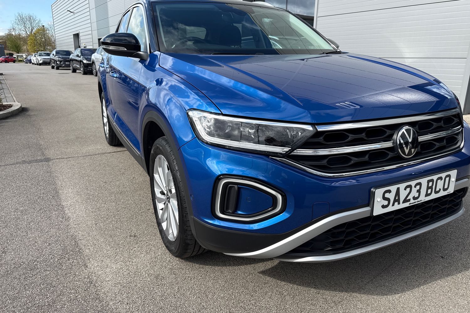 Used Volkswagen T-Roc 2023 for sale - 78097790: Photo 9