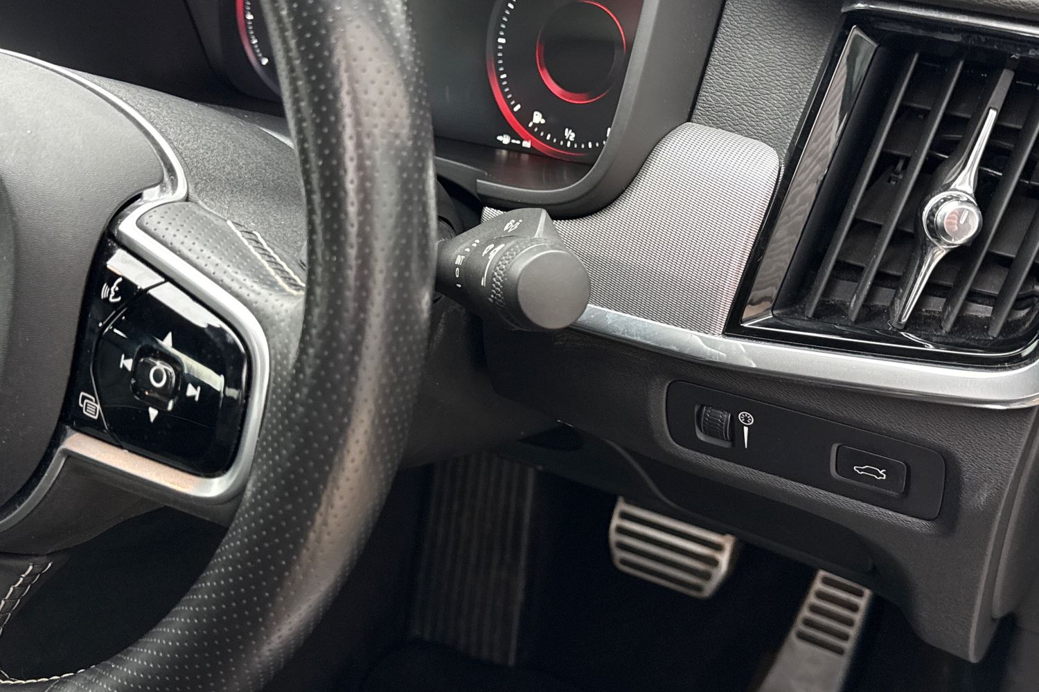 Used Volvo S90 2018 for sale - 77415293: Photo 43