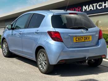 Used Toyota Yaris 2017 for sale - 74923504: Photo