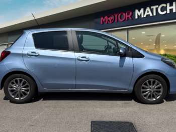 Used Toyota Yaris 2017 for sale - 74923504: Photo