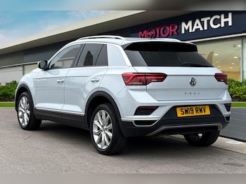 Used Volkswagen T-Roc 2019 for sale - 75736980: Photo