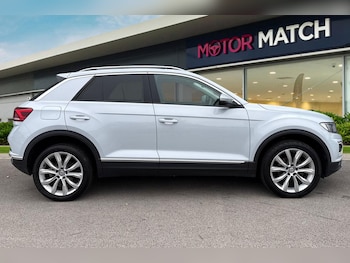 Used Volkswagen T-Roc 2019 for sale - 75736980: Photo