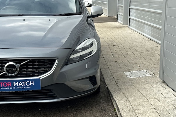 Used Volvo V40 2017 for sale - 76324053: Photo 26