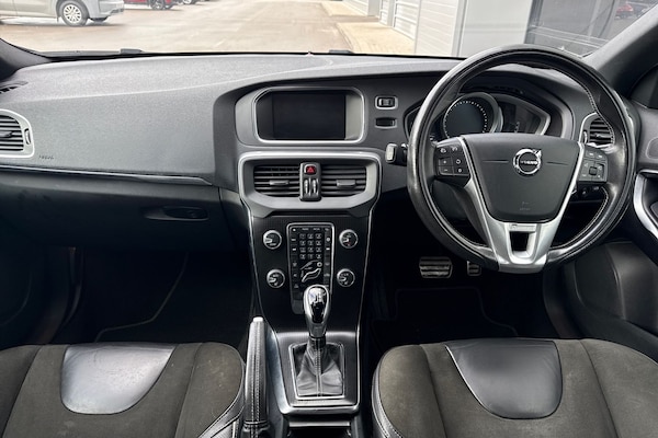 Used Volvo V40 2017 for sale - 76324053: Photo 34