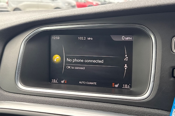 Used Volvo V40 2017 for sale - 76324053: Photo 47