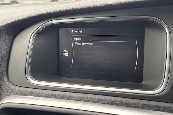 Used Volvo V40 2017 for sale - 76324053: Photo 50
