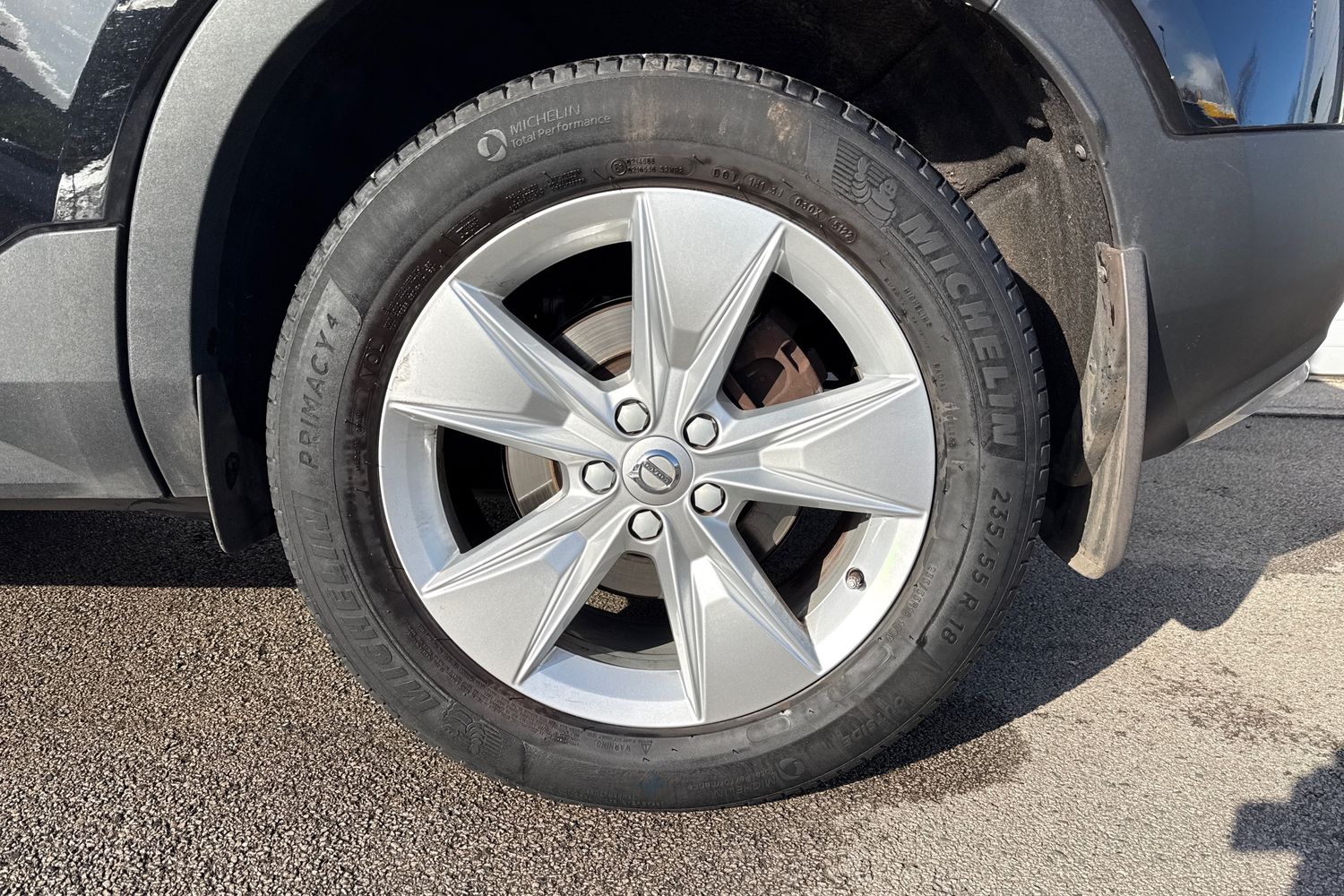 Used Volvo XC40 2023 for sale - 78029327: Photo 13