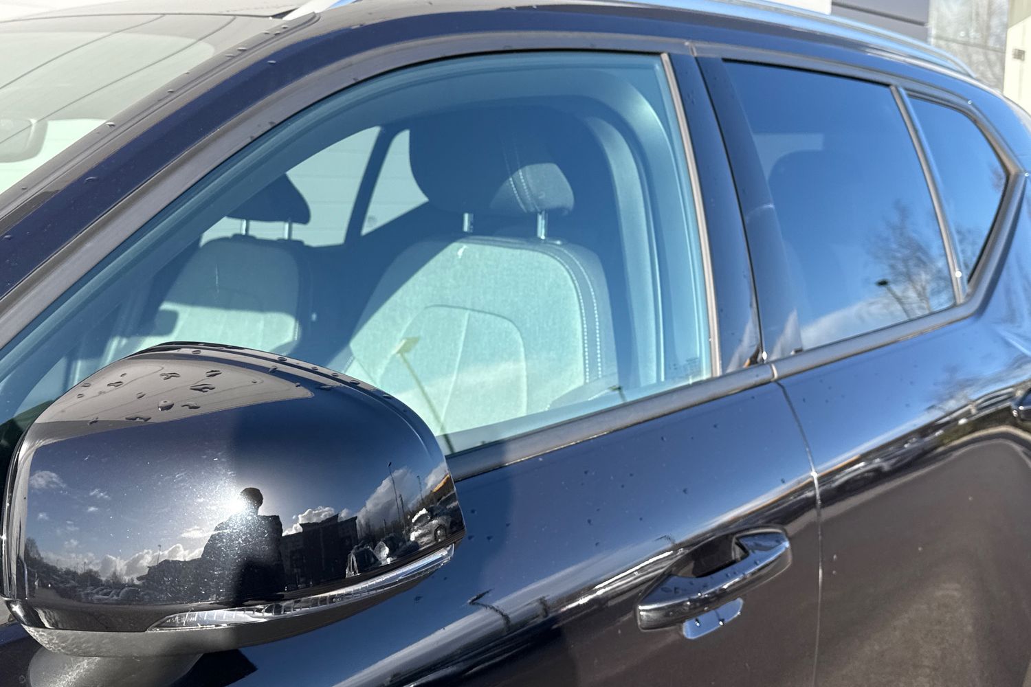 Used Volvo XC40 2023 for sale - 78029327: Photo 37