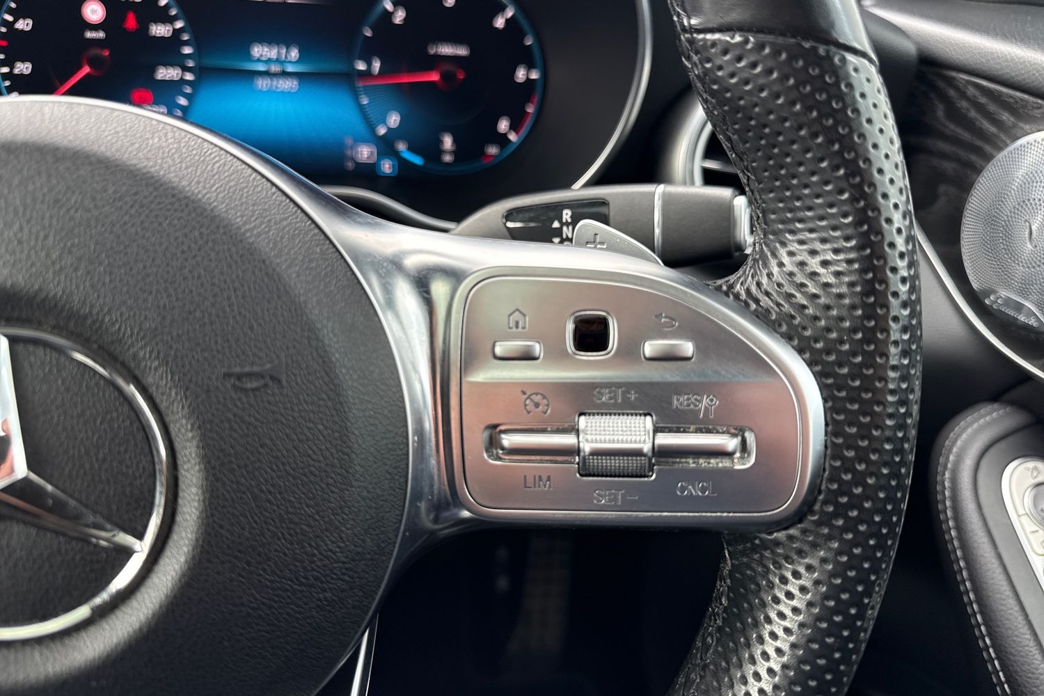 Used Mercedes-Benz GLC 2019 for sale - 77842888: Photo 57