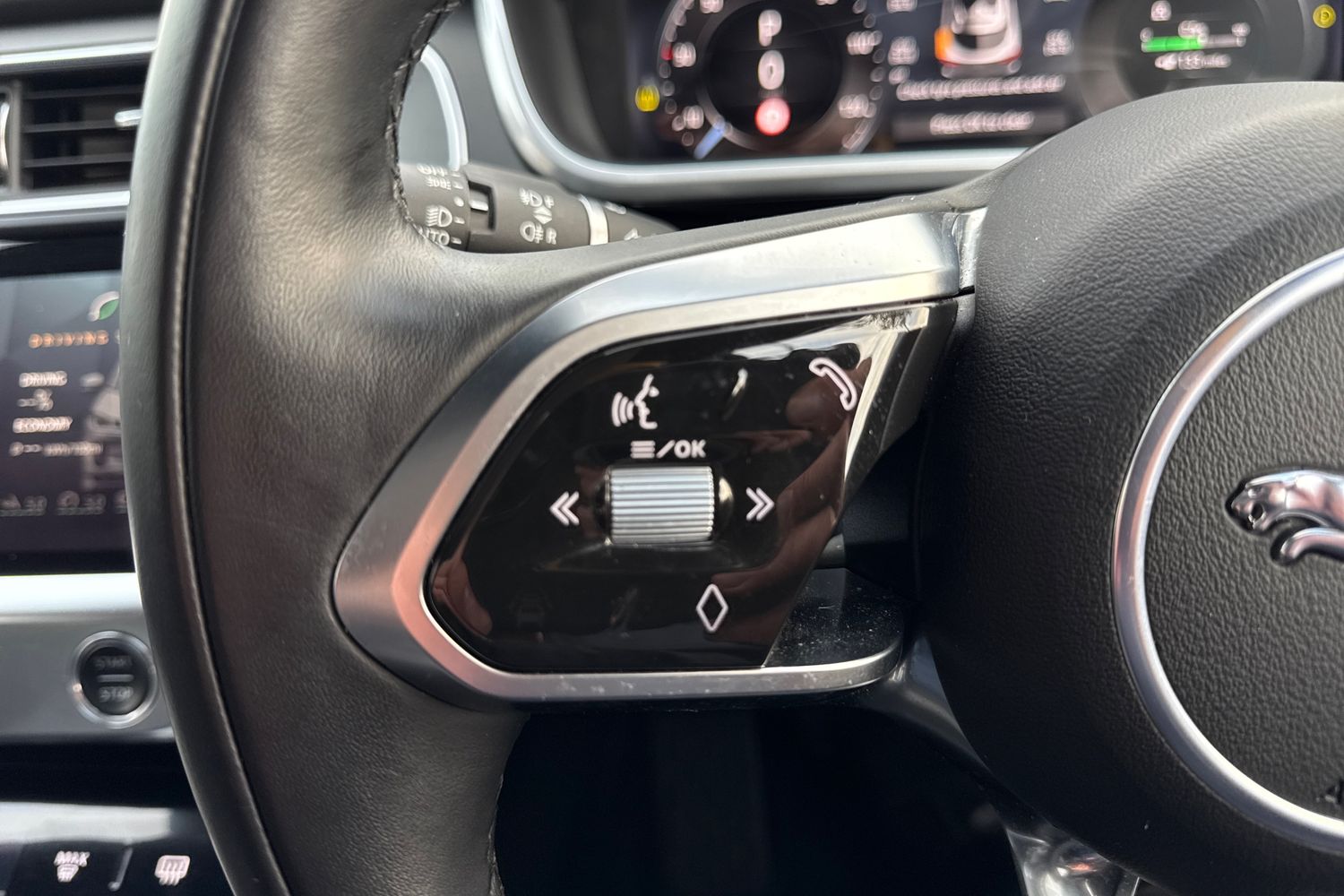 Used Jaguar I-Pace 2023 for sale - 77733597: Photo 98