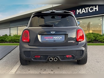 Used MINI Hatch 2019 for sale - 76581605: Photo