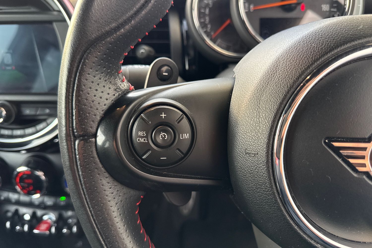 Used MINI Hatch 2019 for sale - 76581605: Photo 57